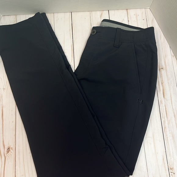 UA men’s performance fabric pants. Zip & button front. 2 pockets front & back - Picture 2 of 8